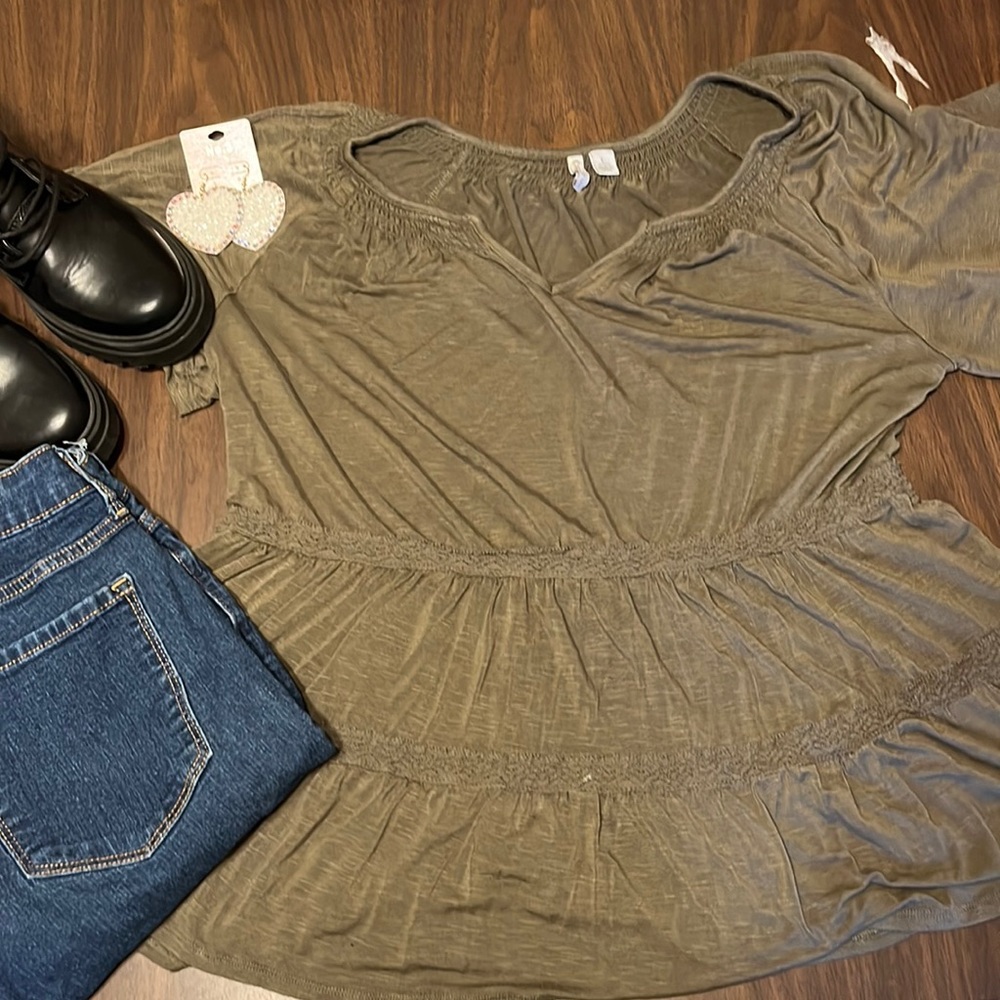 Cato babydoll top, size large